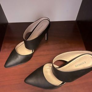 Express black heels size 9